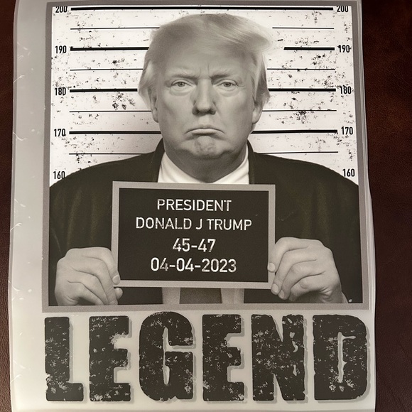 Legend transfer - Picture 1 of 2